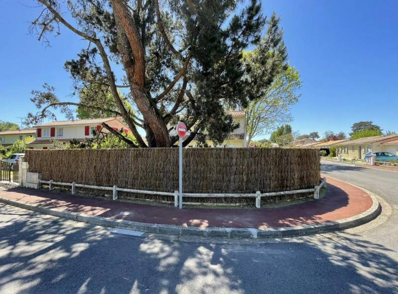 Création clôture en brande 8cm pour cacher une balustrade vers Gradignan