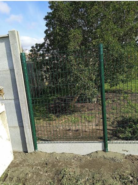 Remplacement d'une clôture existante par clôture en panneaux rigides dans le Médoc 33