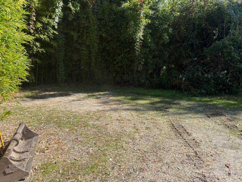 Remplacement haie de jardin Pessac : clôture en bois composite 26 m devis gratuit et accompagnement personnalisé
