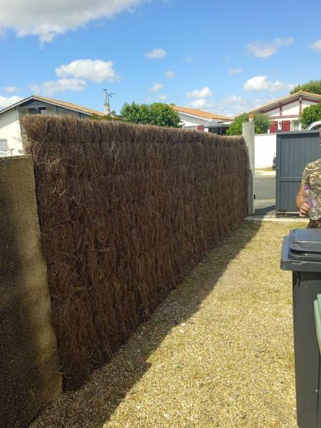 Société de clôture de brande de bruyère artisanale pour projet clôture Parempuyre