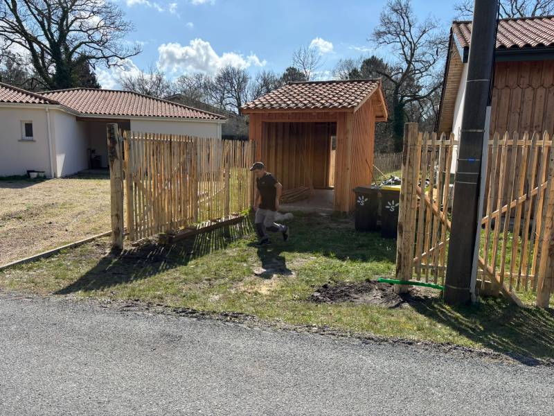 Devis clôture girondine à Montalivet avec pose incluse 1m75 de hauteur 